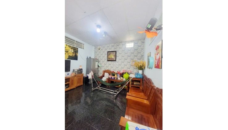 Bán tòa nhà 5 Tầng -  32 CHDV, Phan Văn Trị - Phạm Văn Đồng, 110m2 (6x19m), 17.5 tỷ