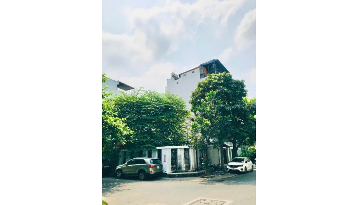 Bán đất view sông Thảo điền 12x13m góc 2 mặt tiền giá chỉ 31 tỷ