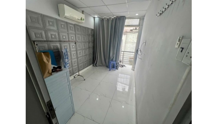 NHÀ PHƯỜNG 2 - QUẬN 10 - XE HƠI ĐỖ CỔNG  - HẺM THÔNG - VỪA Ở VỪA KINH DOANH CHỈ 4.6 TỶ