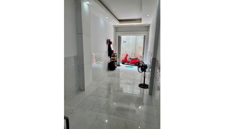 NHÀ PHƯỜNG 2 - QUẬN 10 - XE HƠI ĐỖ CỔNG  - HẺM THÔNG - VỪA Ở VỪA KINH DOANH CHỈ 4.6 TỶ