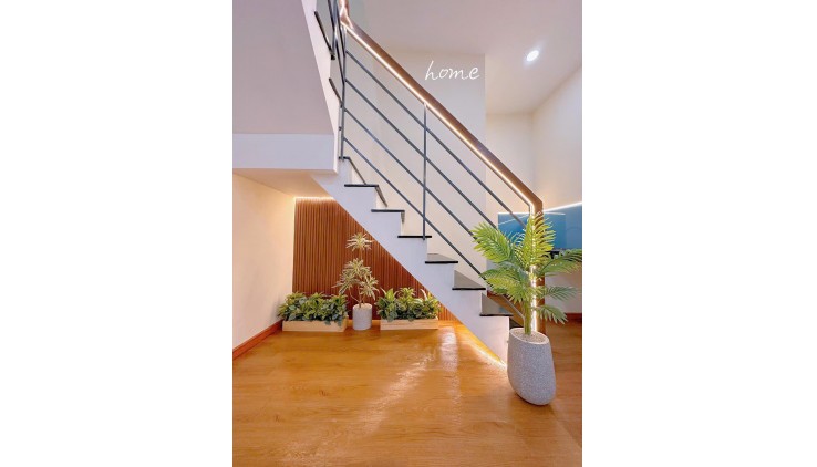 Nhà Đẹp - Giá Tốt - Chính Chủ Cần Bán nhanh căn nhà vị trí đẹp tại quận Phú Nhuận, TPHCM