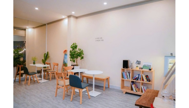 CHuyển nhượng tòa nhà siêu đẹp MT Nguyễn Duy Trinh Hầm 6T giá chỉ 21 tỷ
