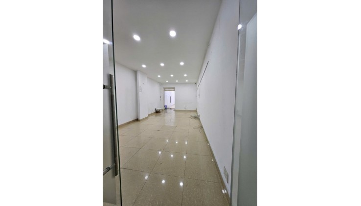 Bán nhà Mặt tiền Lý Thánh Tông DT 4.2x26m, 3 tấm đúc
