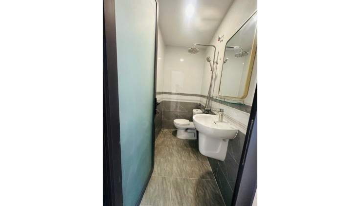 Bán nhà đẹp phường 7, Gò Vấp, gần 50m2, 2PN, 2WC, có dòng tiền, chỉ có NHỈNH 3 TỶ