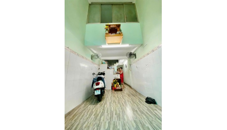 NHÀ MỚI  NGAY TRUNG TÂM  QUẬN 10 - 4 TẦNG BTCT - 4PN - NHỈNH 5 TỶ.