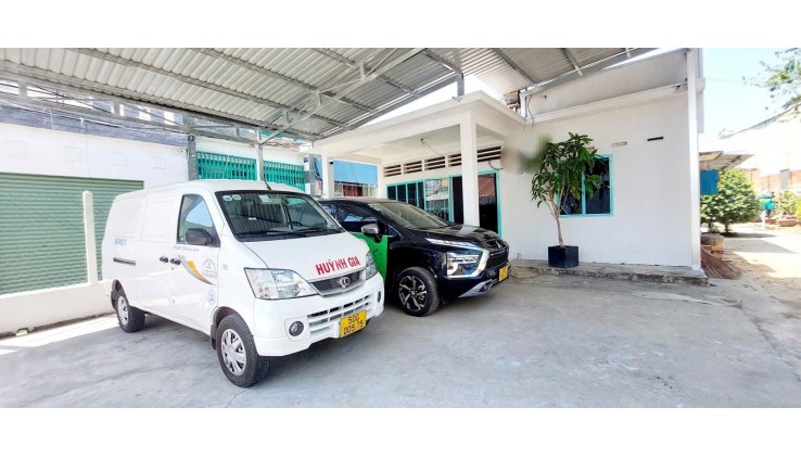 BÁN GẤP - Nhà Đường Số 4 Trường Thọ, 150m2 Chỉ 50tr/m2, Xe Hơi Về Tới Nhà, 2 mặt tiền ngang 7,9m SIÊU ĐẸP