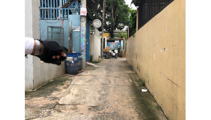BÁN GẤP - Nhà Đường Số 4 Trường Thọ, 150m2 Chỉ 50tr/m2, Xe Hơi Về Tới Nhà, 2 mặt tiền ngang 7,9m SIÊU ĐẸP