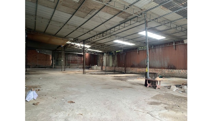 Bình Tân ! Cho thuê Kho Xưởng 1200 m2 Đường Xe Tải Lớn tận nơi, Tel : 0906759397 ( Chính chủ )