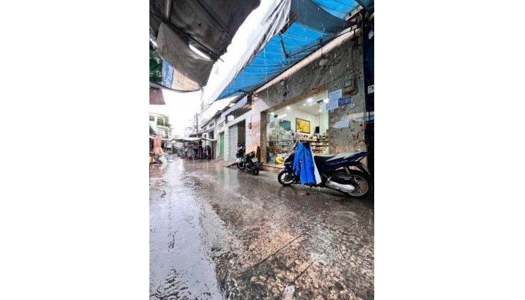 MẶT HẺM CHỢ PHÚ ĐỊNH, HẬU GIANG - TRUNG TÂM Q6 - KINH DOANH ĐỈNH - DÒNG TIỀN CHO THUÊ