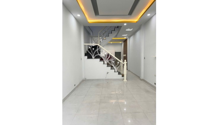 MẶT TIỀN NỘI KHU - SỔ VUÔNG VỨC - NHÀ MỚI Ở NGAY - CHỈ NHỈNH 8TỶ,