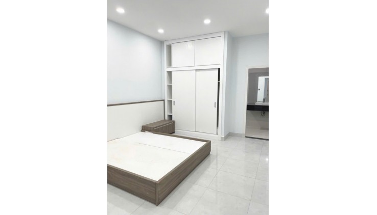MẶT TIỀN NỘI KHU - SỔ VUÔNG VỨC - NHÀ MỚI Ở NGAY - CHỈ NHỈNH 8TỶ,