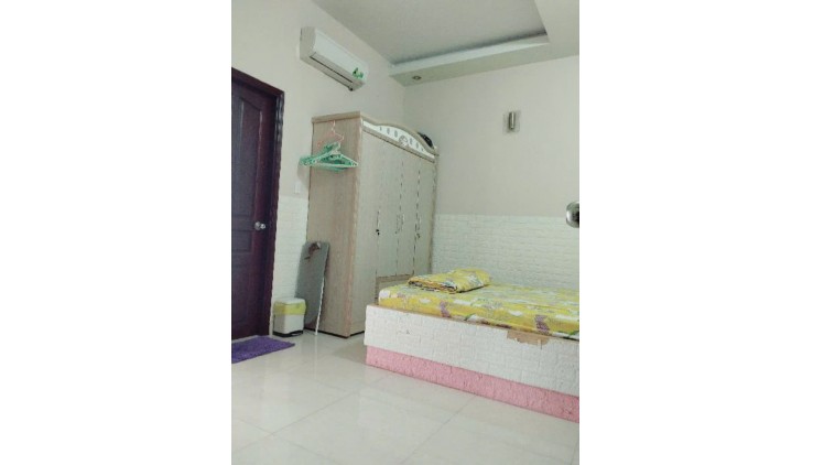 XE HƠI VÀO NHÀ - NGAY Co.op Mart Phú Lâm - Chợ Phú Lâm - LÔ NHÌ ĐƯỜNG BA HOM - CĂN GÓC 2MT - 4 TẦNG - NHÀ ĐẸP SẴN NỘI THẤT.,