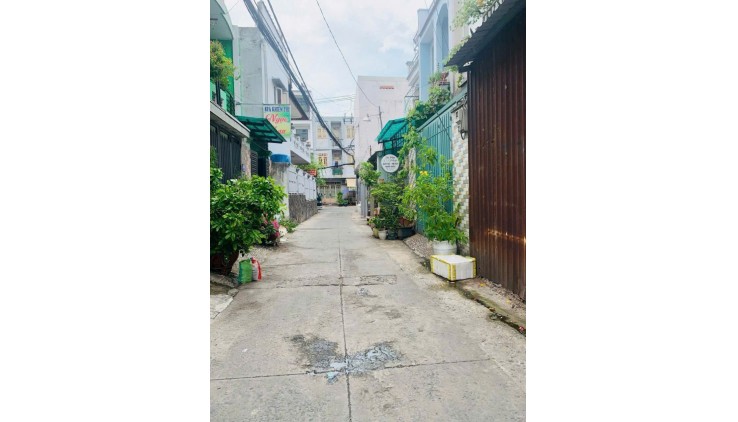 Bán Gấp nhà Đ số 14 Lê Văn Quới gần ngã tư 4 xã hẻm 5m thông 1 sẹc 47m2,2Tầng Nhỉnh 4 tỷ
