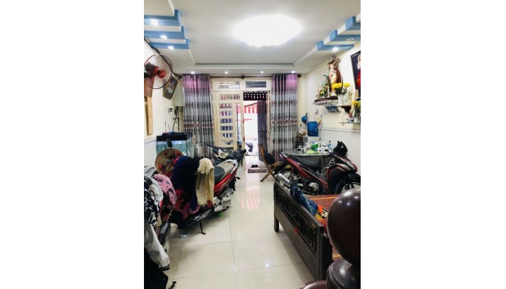 Bán Gấp nhà mặt tiền Kinh Doanh Trịnh Đình Trọng Tân Phú nhựa 8m 67m2,2Tầng Nhỉnh 6 tỷ