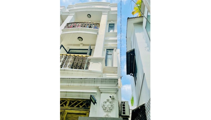 Bán Nhà 3 Tầng Gần Phạm Văn Đồng, Linh Đông - 65m2 Hoàn Công Chỉ Hơn 6 Tỷ, TẶNG NT XỊN XÒ