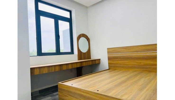 Nhà MT Phước Long B , gần CĐ Công Thương , 100m2 ,4x25m,2 tầng, HC chuẩn