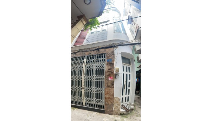 Bán nhà đẹp 4 tầng hẻm 493 CMT8 ngay trung tâm Quận 10 36M2