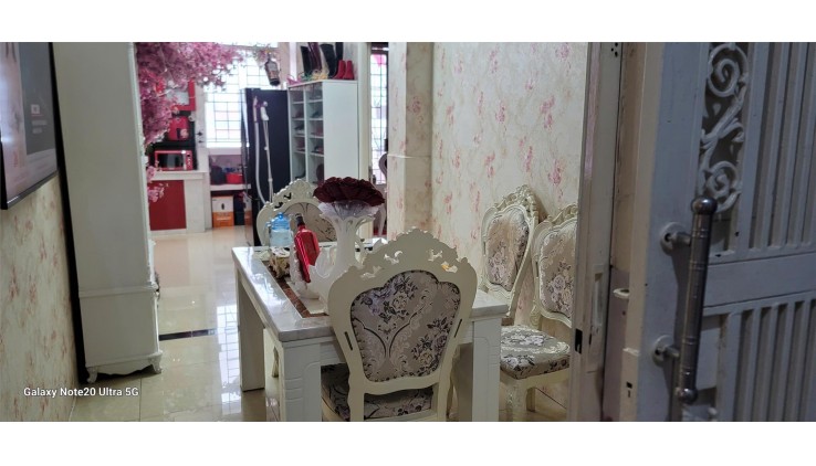 Căn Hộ Đẹp - Giá Tốt - Chính Chủ Cần Bán nhanh căn chung cư Cây Mai vị trí tại quận 11, TPHCM