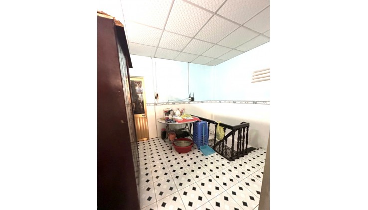 Siêu Phẩm Bình Trưng Tây, DTSD 110m2, Nhà 2 tầng kiêng cố ở ngay, chỉ 4 ty nhỉnh