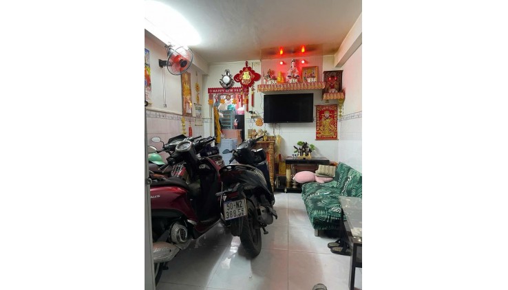 CHÍNH CHỦ Cần Bán Nhà Vị Trí Đẹp Tại 130/25/17 Lê Đình Cẩn,phường Tân Tạo, Bình Tân, HCM
