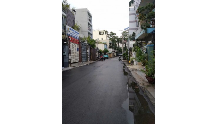 Mặt tiền Bạch Mã , khu quy hoạch đẹp ngay Q10 , ăn uống vui chơi giải trí điều tiện