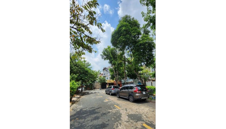 MẶT TIỀN VIEW CÔNG VIÊN. KINH DOANH CHO THUÊ HIỆU QUẢ. KDC ĐỒNG BỘ. KHU HIM LAM LINH CHIỂU. GIÁ 11.9 TỶ BỚT LỘC