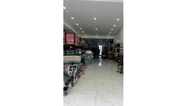 Bán nhà mặt tiền kinh doanh chợ vải bậc nhất, Phú Thọ Hòa, Tân Phú, ngang khủng 8m x 18m, Chỉ 35 tỷ