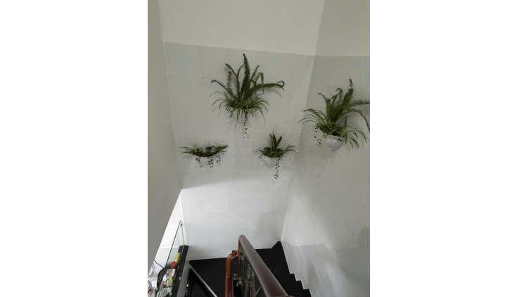 NHÀ PHƯỜNG 15 QUẬN 10 - MẶT TIỀN  - MỚI ĐẸP - 51M2 - LẦU ĐÚC - NHỈNH 6 TỶ