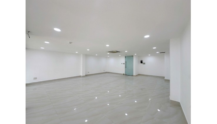 Cho thuê văn phòng 100m2 đường 46 quận 4 giáp quận 1. Giá chỉ 12$/m2 báo phí quản lý. Lh 0964340640