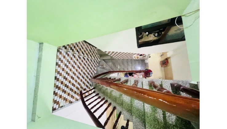 Bán Gấp nhà Đ 2 Gò Xoài đường 5m 2 phút ra chợ Gò Xoài 48m2,3 Tầng Nhỉnh 3 tỷ