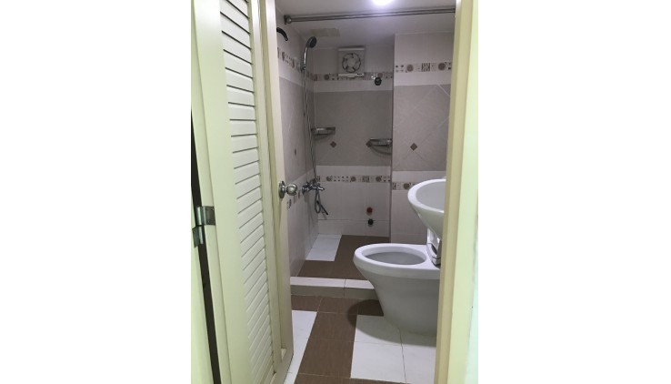 CHO THUÊ PHÒNG FULL NỘI THẤT GIÁ RẺ TRUNG TÂM ĐƯỜNG TRƯỜNG SA, PHƯỜNG 13