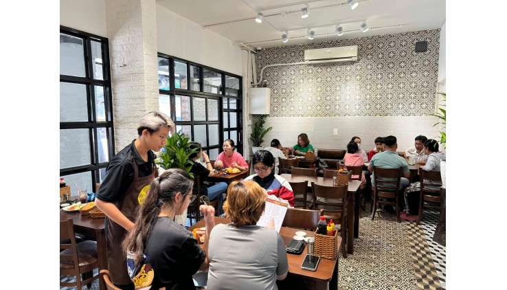 Cần Sang nhượng hoặc cho thuê mặt bằng kinh doanh tại Quận 5, TP. HCM