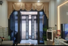 Bán nhà HXH Phạm Thế Hiển Q.8 - 60m2 - 4 tầng - Giá 6.5 Tỷ