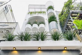 Nhà mới 100%, Thiết kế sang trọng, nội thất cao cấp, Phan Huy Ích, Phường 14, Gò Vấp.