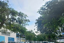Cho thuê nhà góc 7x20, Khu 6b intresco, đường 16m, ngay trường BVIS, liên hệ 0914864379