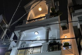 Nhà Hiệp Thành 13 Quận 12 4 Tầng Ngang 5m Nở Hậu Chỉ 4 Tỷ 850.