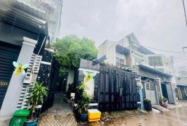 GIÁP TÂN PHÚ - HẺM XE TẢI - 2 TẦNG - 180M NGANG HƠN 7 NỞ HẬU NHỈNH 10 TỶ