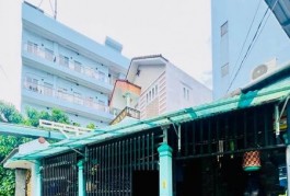 GẤP BÁN -NHÀ C4 - HẺM 6M THÔNG LÊ VĂN QUỚI - GÒ XOÀI - 143M(5.1X28) GIÁ 5.X TỶ
