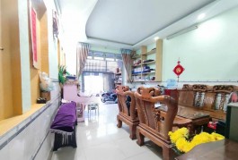 Nhà Đinh Bộ Lĩnh ,P.26 gần Ngã tư HX, HXH , 63m2 , 4.5x15m, HC chuẩn