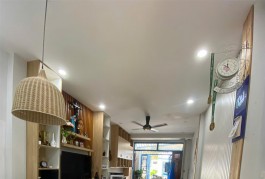 ***Bán nhà HXH Nguyễn Minh Hoàng, khu K300 Tân Bình, (5*17), 4 tầng