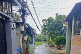 Bán Nhà Gần Ngã Tư Trung Chánh, Bà Điểm, Sổ Hồng Riêng, Không Quy Hoạch, 73m2, Nhỉnh 2 Tỷ