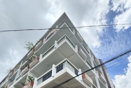 MT LÔ GÓC KINH DOANH ĐỈNH NGAY TẠ QUANG BỬU 67 M2 ( 4.2 X 16) CHỈ 16 TỶ ,VUÔNG A4, 5 TẦNG, 7PN HOÀN CÔNG ĐỦ.