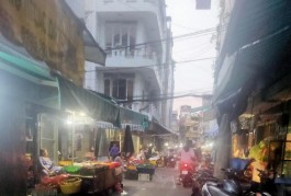 CHỦ NHÀ CẦN RA GẤP -CHỢ RẠCH ÔNG -NGUYỄN THỊ TẦN P2 Q8 - 84M2 NGANG 4.2M CHỈ 6.8TỶ, ĐI ĐÂU CŨNG THUẬN TIỆN.NHÀ 2 MẶT HẺM  THOÁNG