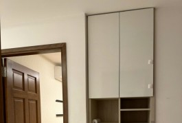 Bán căn hộ 2PN2WC-80m2 giá 4.350 tỷ tặng nội thất chung cư Sky Center Phổ Quang. LH 0932192 028-Mai