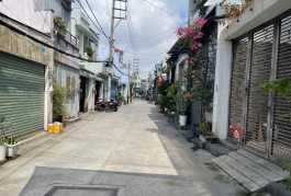 Bán Gấp nhà Đ 8 ngay AEON Tân Phú hẻm 7m thông Kinh Doanh 125m2 ,2 Tầng Nhỉnh 8 tỷ