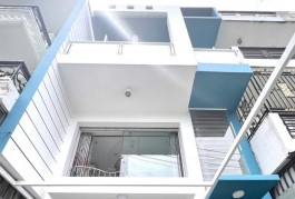 NHÀ MẶT TIỀN, 3 TẦNG, NGANG 5M SIÊU CHUẨN, dtsd 228m, Q2, giá chỉ 11 ty hơn.