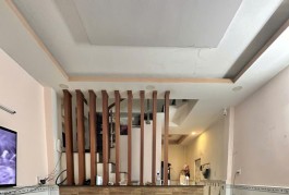 Bán Gấp nhà Đ số 13A giáp Tân Phú 32m2,2 Tầng Nhỉnh 2 tỷ