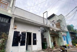 BÁN ĐẤT TẶNG DÃY TRỌ 14 PHÒNG - THU NHẬP ỔN ĐỊNH- PHÙ HỢP ĐẦU TƯ XÂY MỚI HOẶC TÁCH THỬA. VỊ TRÍ TRUNG TÂM. GIÁ 14.99 TỶ