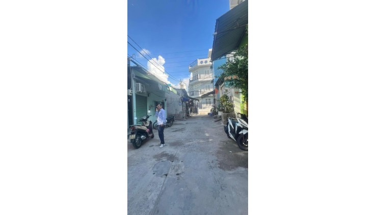 Bán Nhà Bùi Tư Toàn, Phường An Lạc, Quận Bình Tân. DT 72m2 x 3 tầng (4 x 18). Nở Hậu Nhẹ Giá 5.97 tỷ TL.
