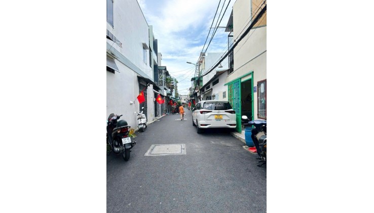 Bán Đất Bình Tiên, Phường 7, Quận 6. DT 50m2 x 1 tầng (4 x 13). Giá 4  tỷ TL.